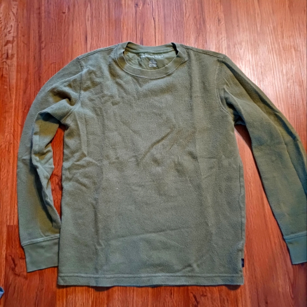 American Eagle Henley